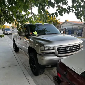 2001 GMC 1500 Regular Cab Short Bed