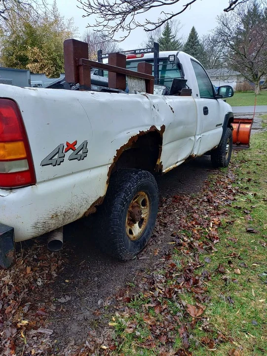 2001 GMC C/K - Image 4 of 13
