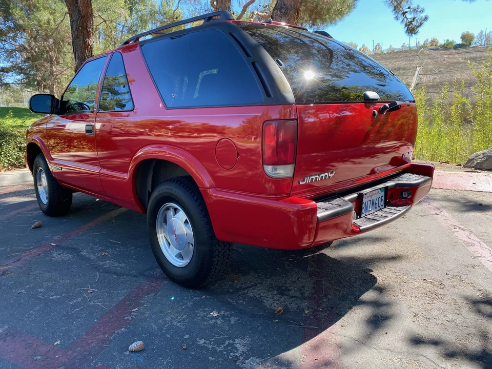 2001 GMC S-15 Jimmy 2nd Gen - Image 11 of 31