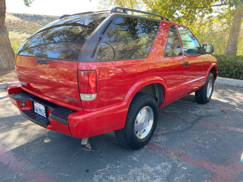 2001 GMC S-15 Jimmy 2nd Gen - Image 8 of 31