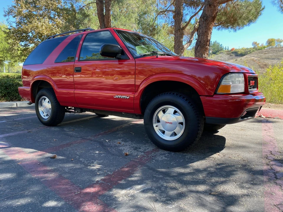 2001 GMC S-15 Jimmy 2nd Gen - Image 3 of 31