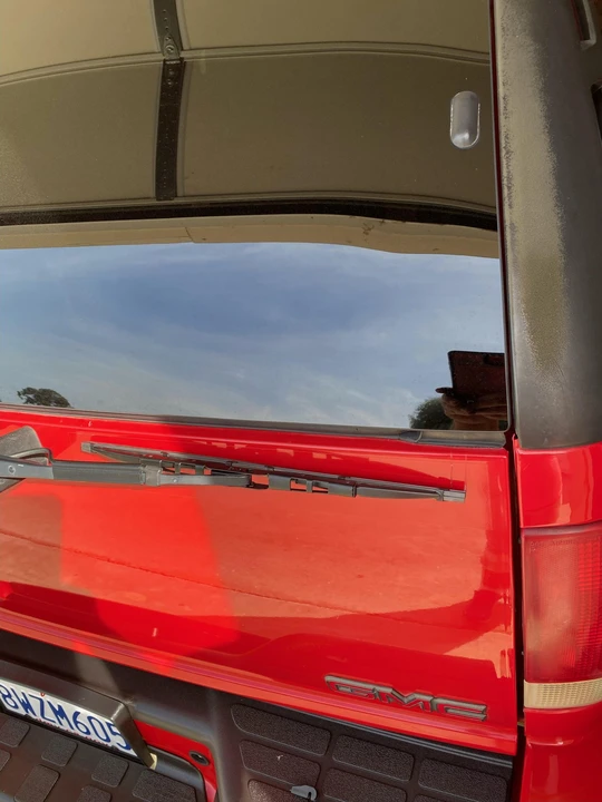 2001 GMC S-15 Jimmy 2nd Gen - Image 25 of 31