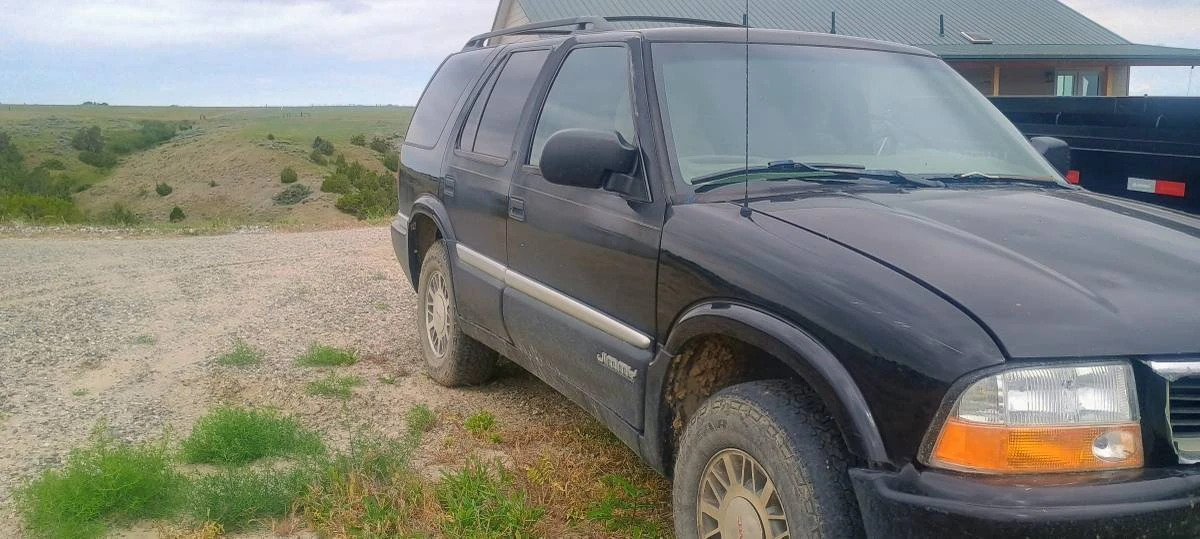 2001 GMC S-15 Jimmy 2nd Gen - Image 2 of 5