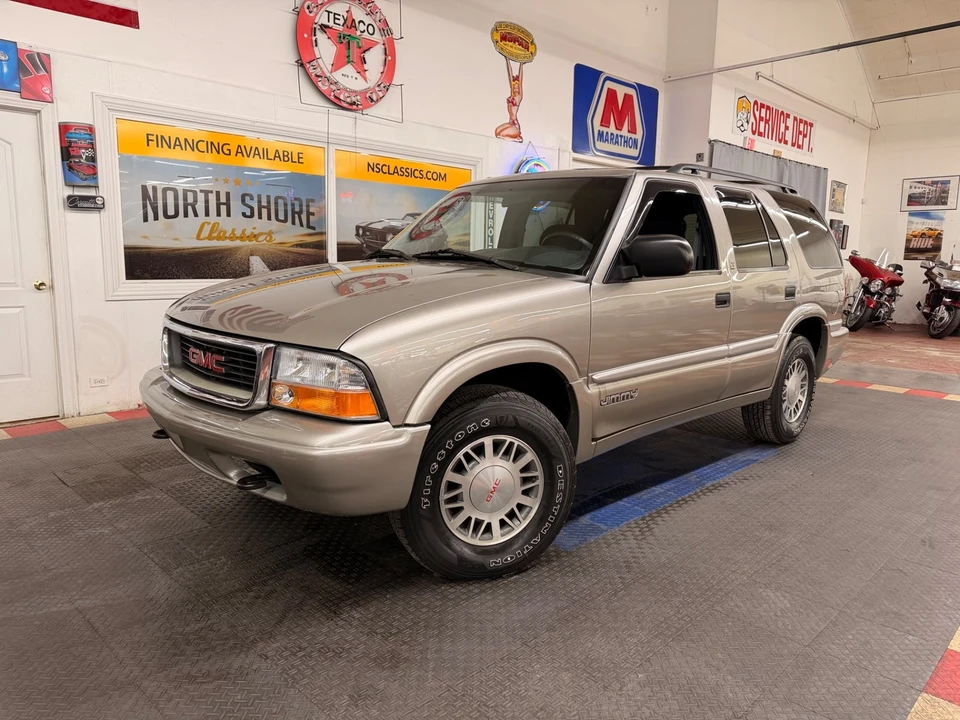 2001 GMC S-15/Sonoma - Image 2 of 31