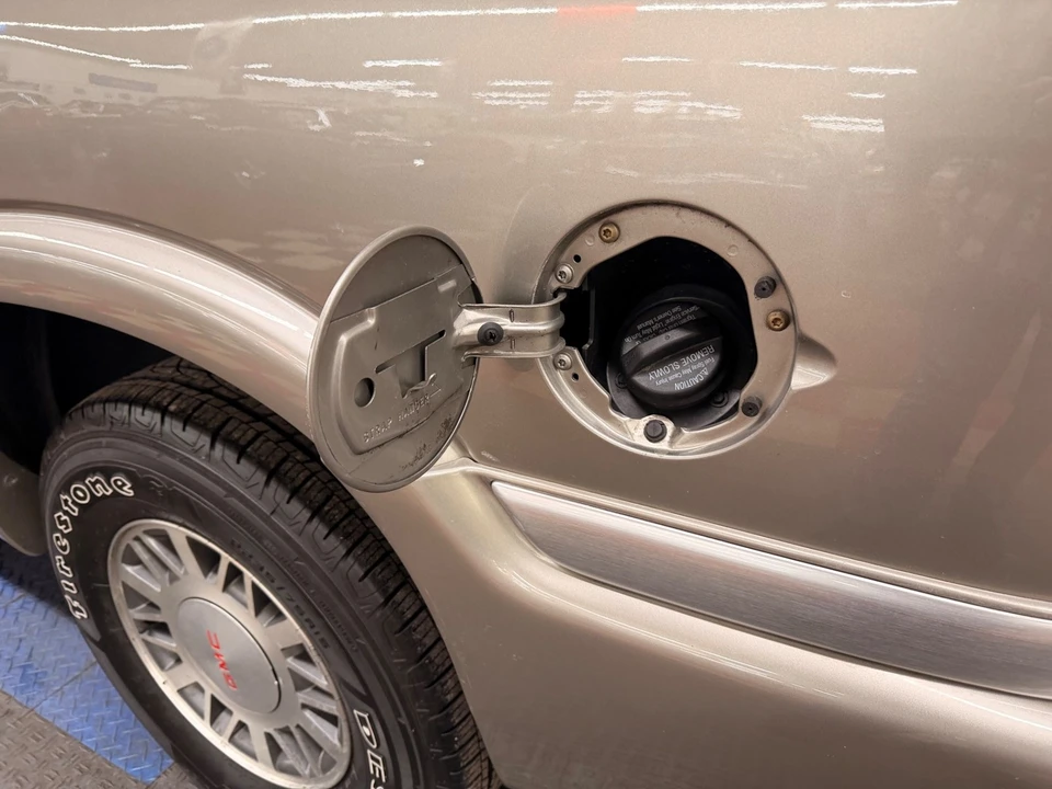 2001 GMC S-15/Sonoma - Image 20 of 31