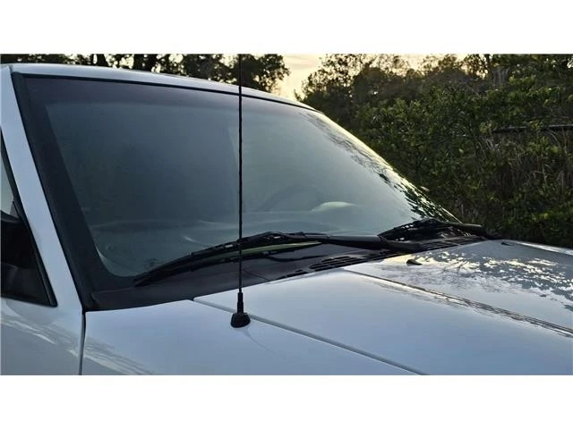 2001 GMC S-15 Jimmy 2nd Gen - Image 14 of 21