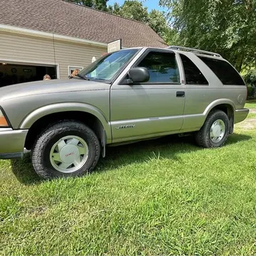 2001 GMC Jimmy Sport Utility 2D