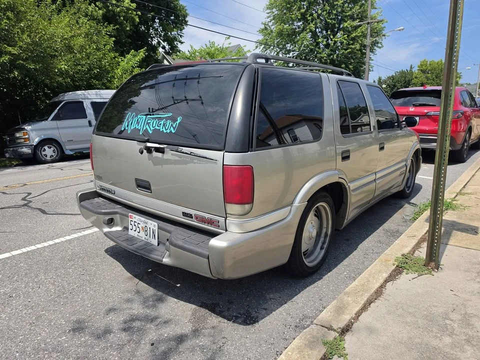 2001 GMC S-15 Jimmy 2nd Gen - Image 3 of 8
