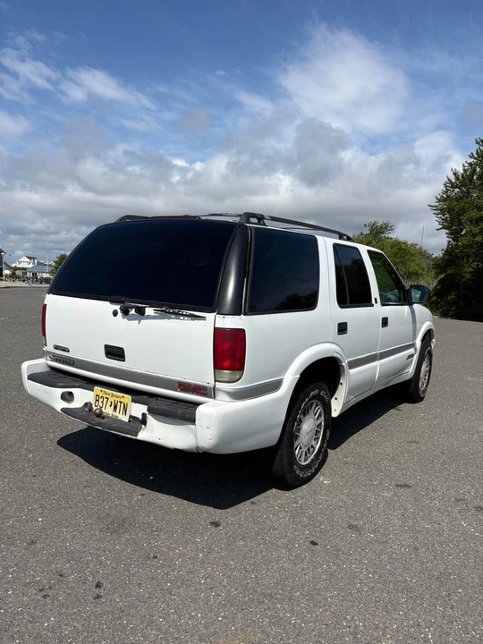 2001 GMC S-15 Jimmy 2nd Gen - Image 4 of 7