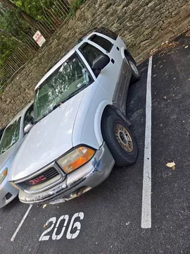 2001 GMC Jimmy Sport Utility 4D