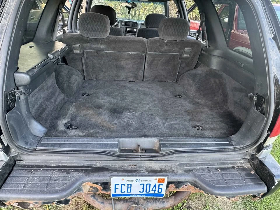 2001 GMC S-15 Jimmy 2nd Gen - Image 5 of 9
