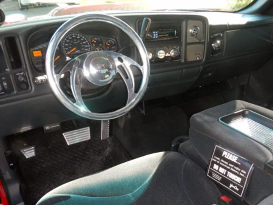 2001 GMC Sierra 2nd Gen - Image 3 of 8