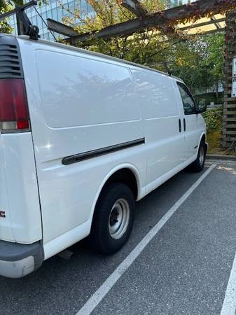 2001 GMC Savana - Image 5 of 7