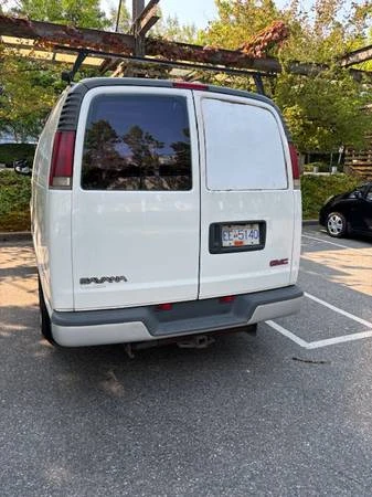 2001 GMC Savana - Image 4 of 7
