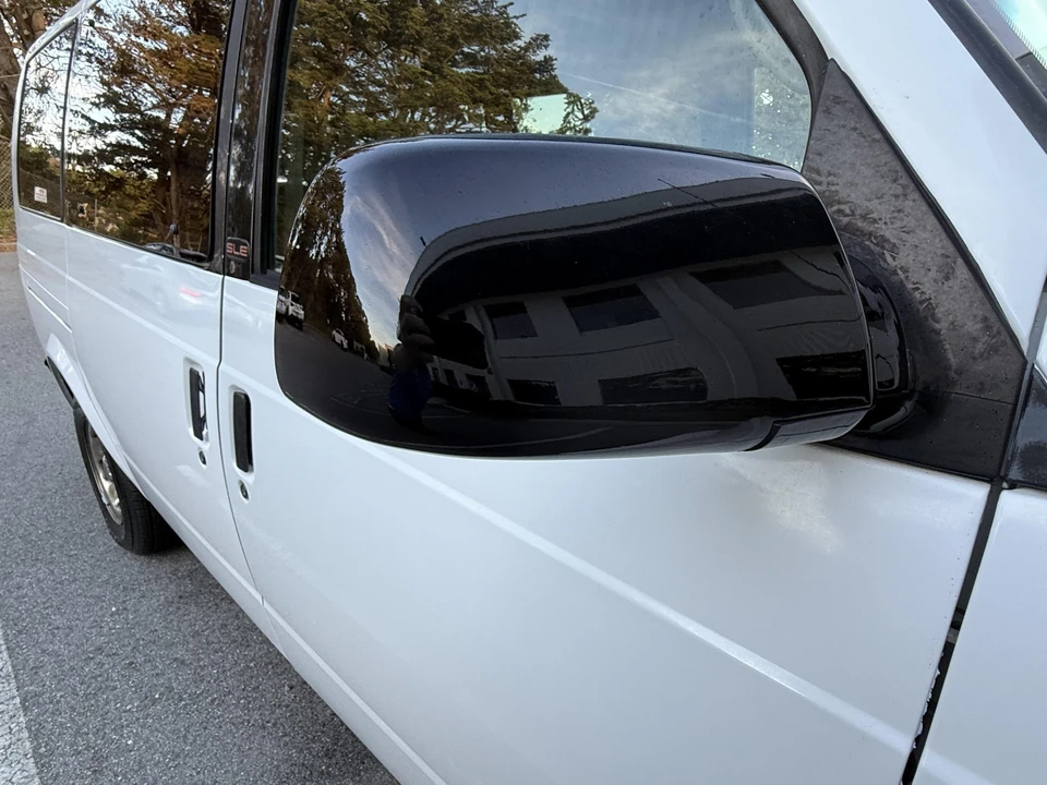 2001 GMC G-series Van - Image 16 of 31
