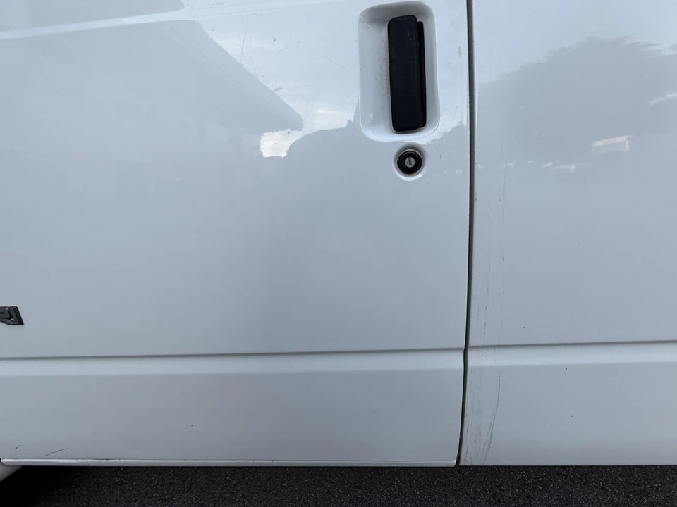2001 GMC G-series Van - Image 20 of 31