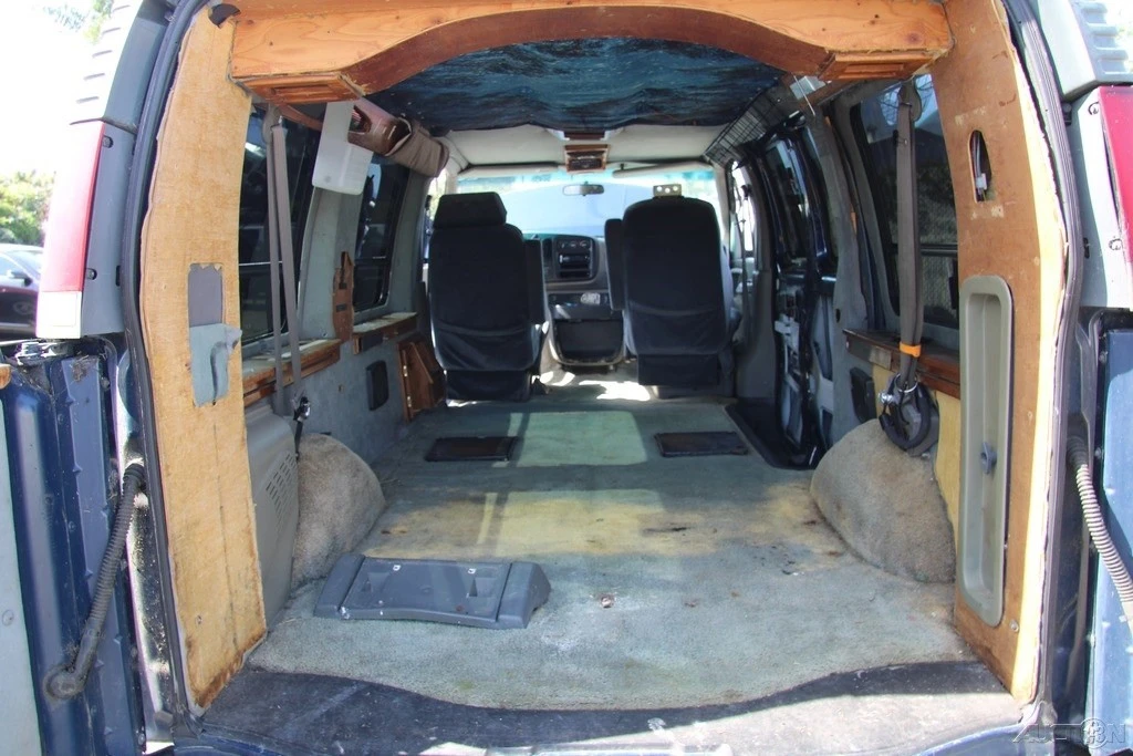 2001 GMC Sierra 2nd Gen - Image 19 of 21
