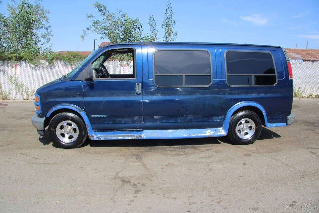2001 GMC Sierra 2nd Gen - Image 3 of 21