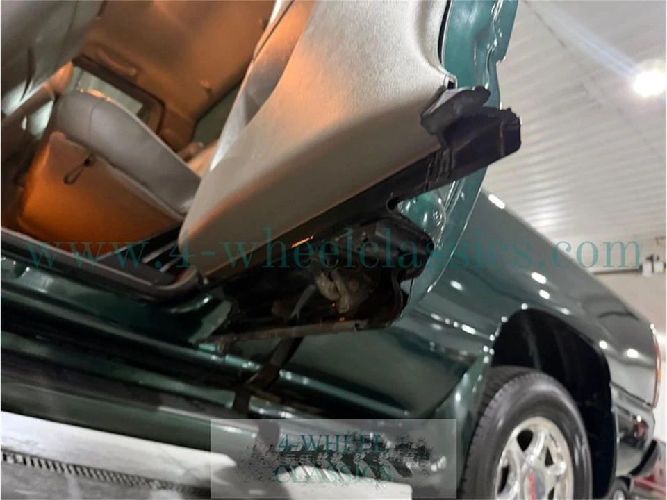 2001 GMC Sierra 2nd Gen - Image 31 of 31