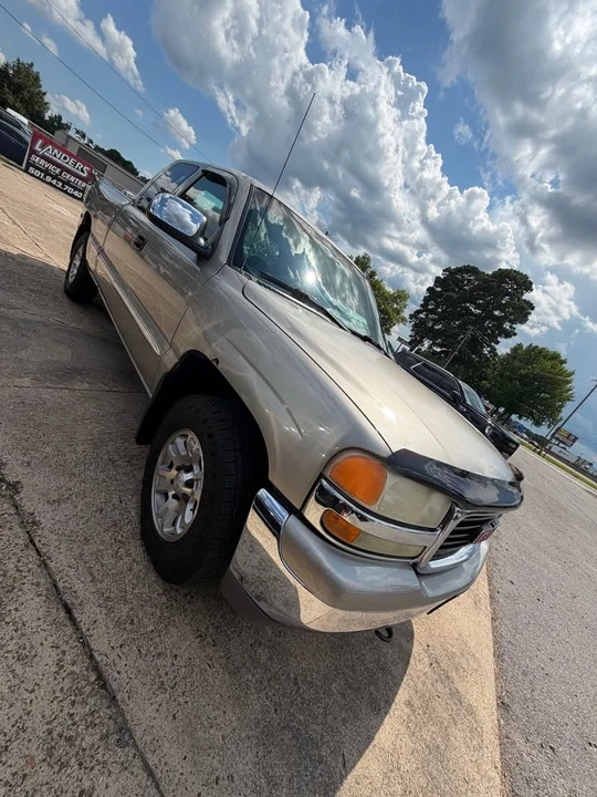 2001 GMC Sierra 1st Gen - Image 4 of 9