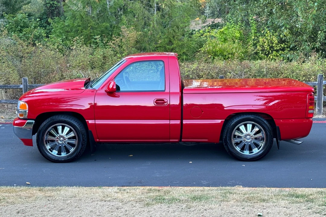 2001 GMC Sierra 2nd Gen - Image 3 of 29