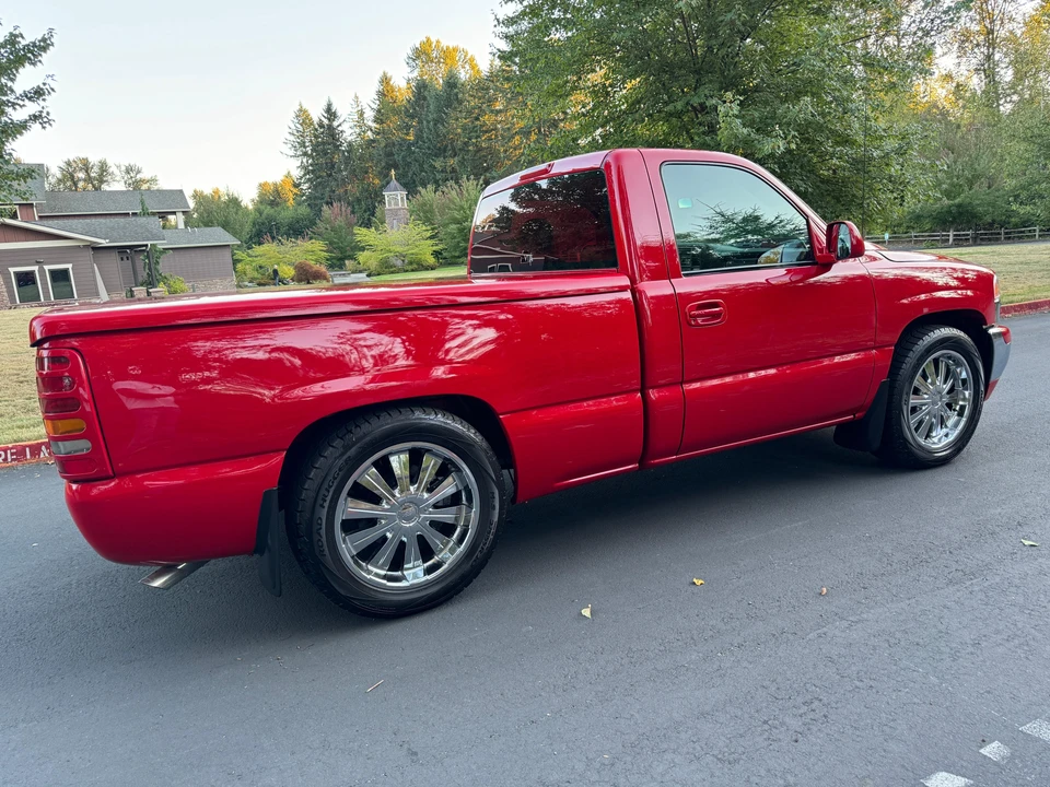 2001 GMC Sierra 2nd Gen - Image 19 of 29