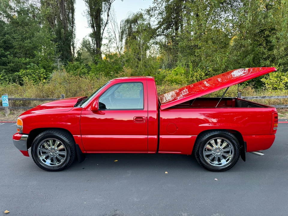 2001 GMC Sierra 2nd Gen - Image 9 of 29