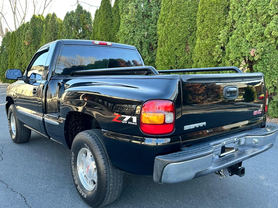 2001 GMC Sierra 1st Gen - Image 9 of 31