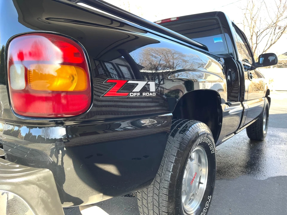 2001 GMC Sierra 1st Gen - Image 24 of 31