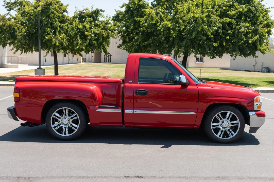 2001 GMC Sierra 2nd Gen - Image 12 of 31