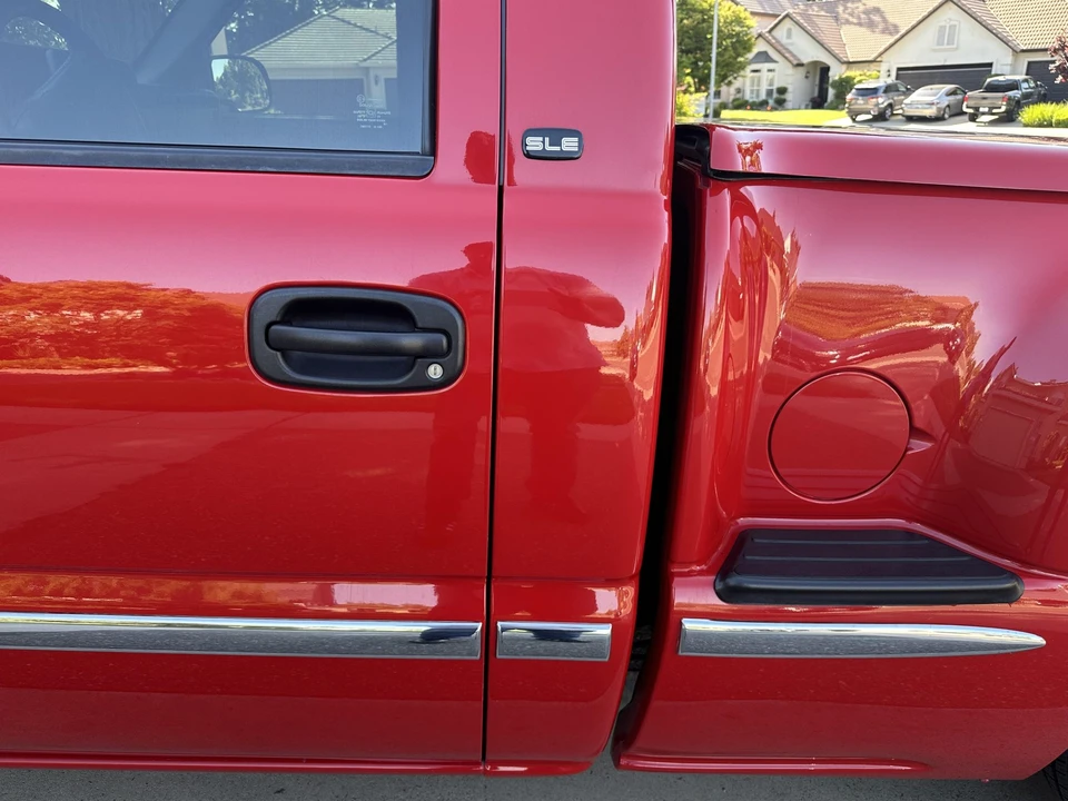 2001 GMC Sierra 2nd Gen - Image 24 of 31