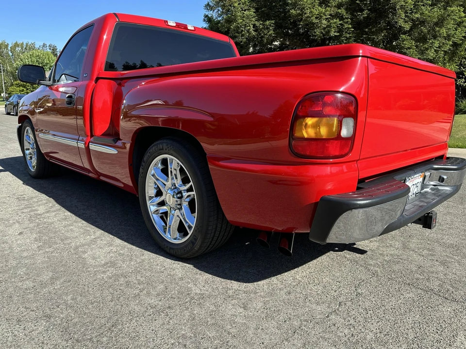 2001 GMC Sierra 2nd Gen - Image 7 of 31