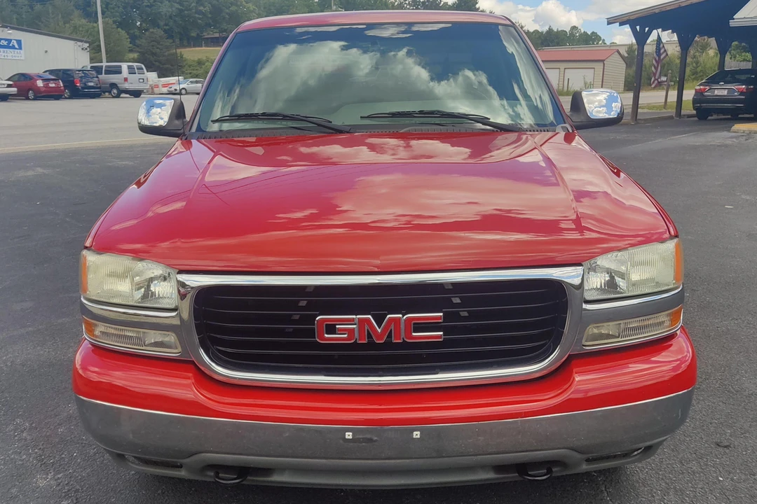 2001 GMC Sierra 2nd Gen - Image 2 of 31