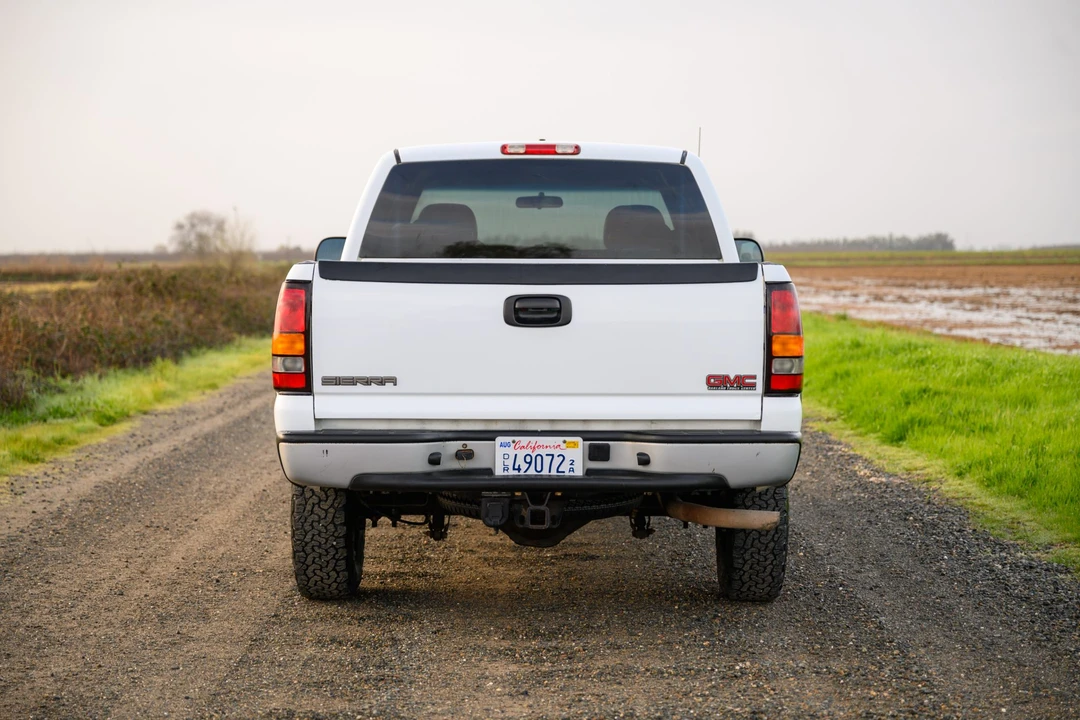 2001 GMC Sierra 1st Gen - Image 11 of 31