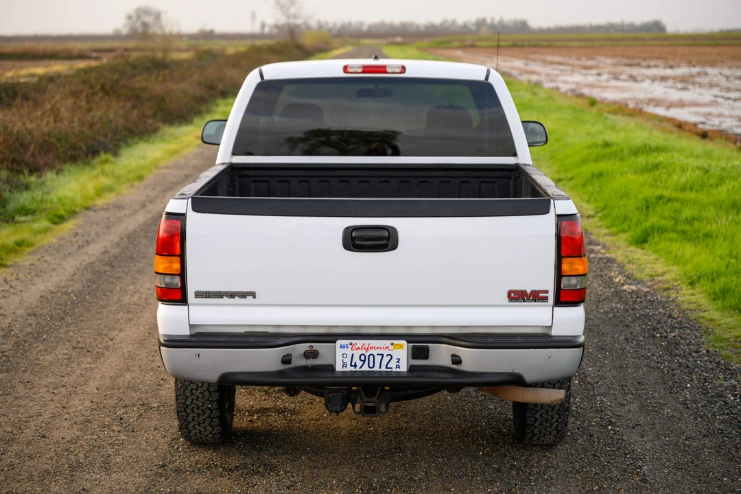 2001 GMC Sierra 1st Gen - Image 14 of 31