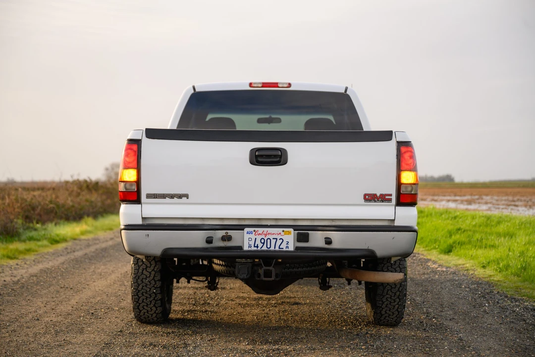 2001 GMC Sierra 1st Gen - Image 12 of 31