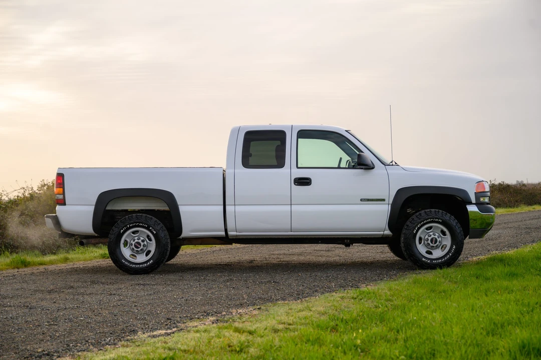 2001 GMC Sierra 1st Gen - Image 17 of 31
