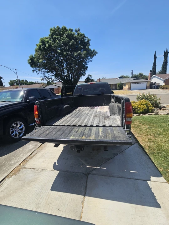 2001 GMC Sierra Heavy Duty 2nd Gen - Image 8 of 9