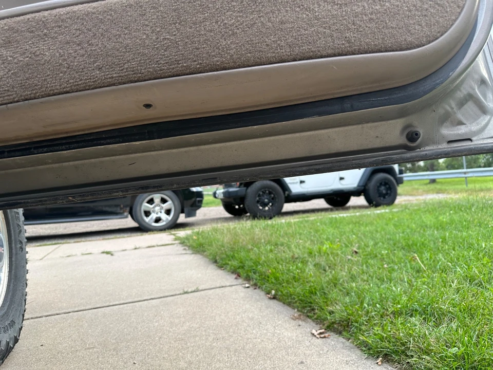 2001 GMC Sierra Heavy Duty 2nd Gen - Image 12 of 15