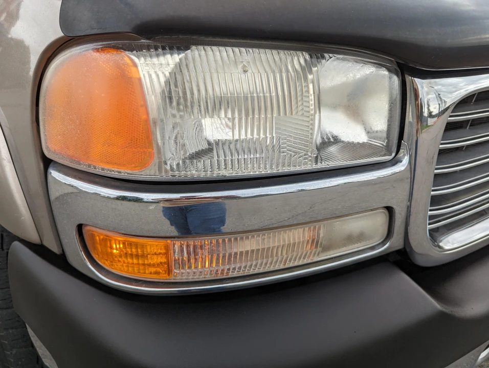 2001 GMC Sierra Heavy Duty 2nd Gen - Image 14 of 31