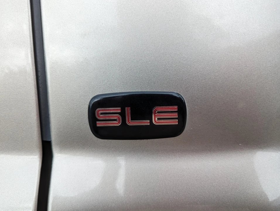 2001 GMC Sierra Heavy Duty 2nd Gen - Image 30 of 31