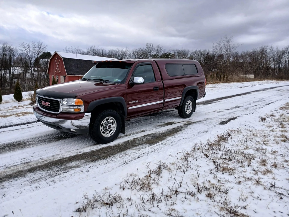 2001 GMC Sierra Heavy Duty 2nd Gen - Image 3 of 31