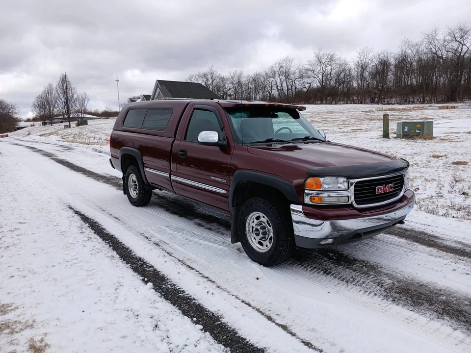 2001 GMC Sierra Heavy Duty 2nd Gen - Image 10 of 31