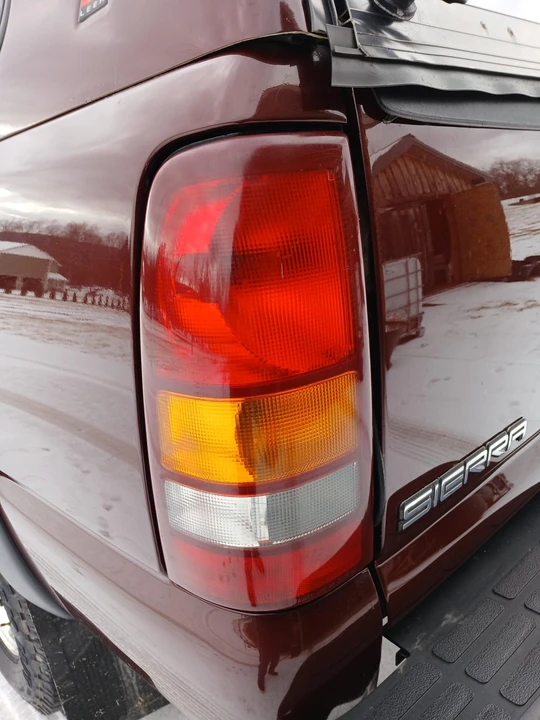 2001 GMC Sierra Heavy Duty 2nd Gen - Image 26 of 31