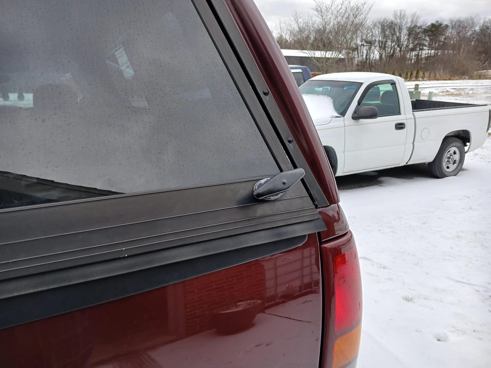 2001 GMC Sierra Heavy Duty 2nd Gen - Image 31 of 31
