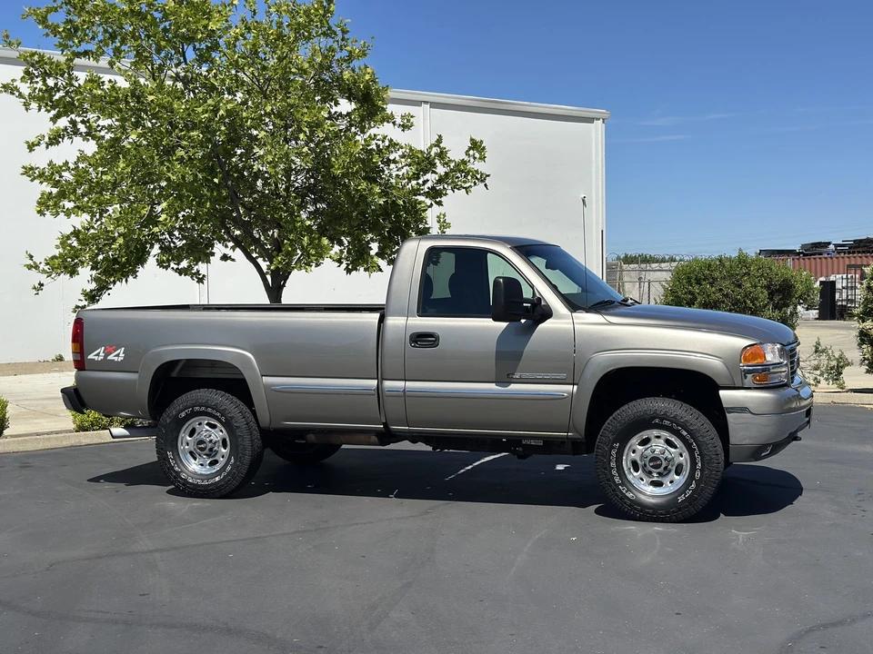 2001 GMC Sierra Heavy Duty 2nd Gen - Image 10 of 31