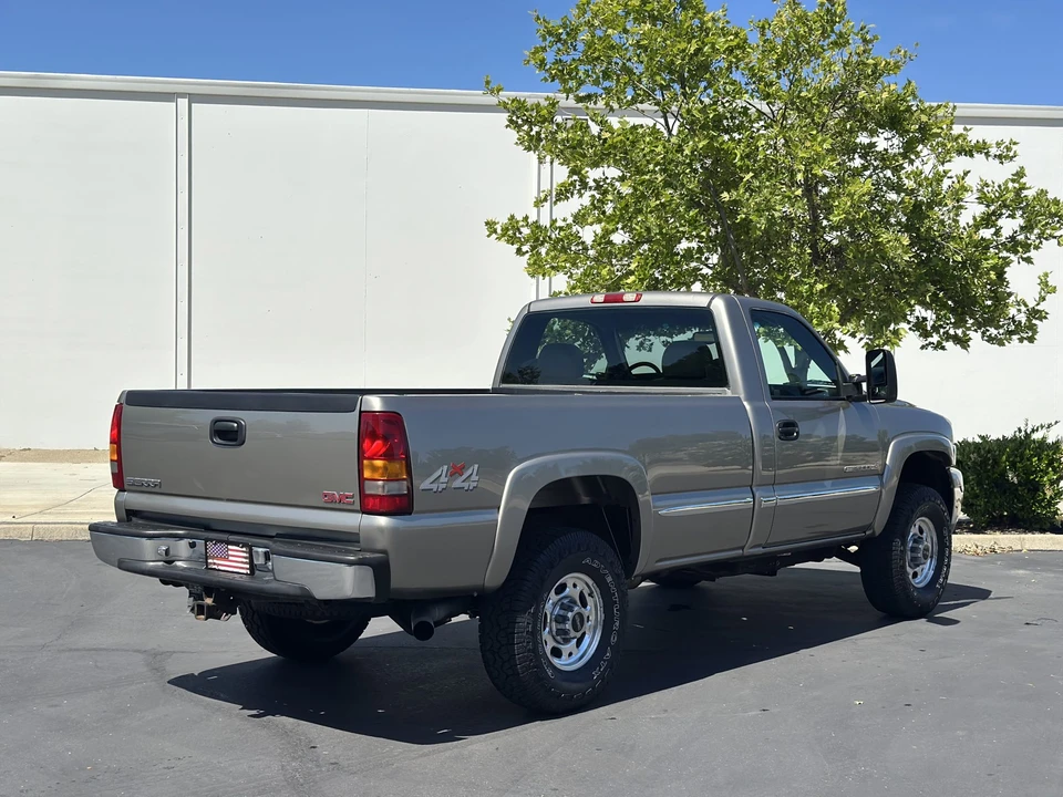 2001 GMC Sierra Heavy Duty 2nd Gen - Image 18 of 31
