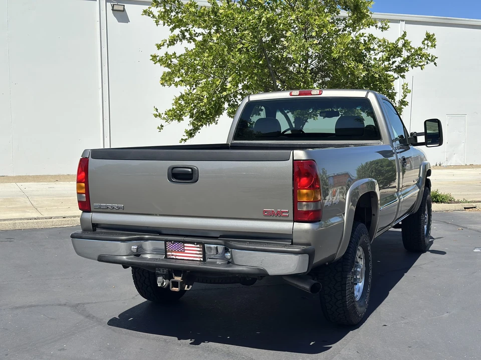 2001 GMC Sierra Heavy Duty 2nd Gen - Image 21 of 31