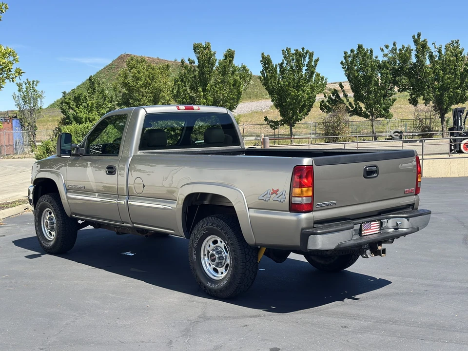 2001 GMC Sierra Heavy Duty 2nd Gen - Image 28 of 31