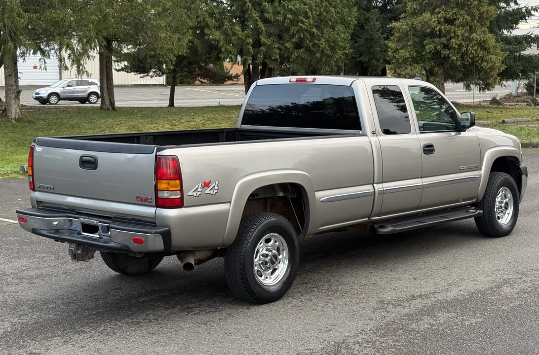 2001 GMC Sierra Heavy Duty 2nd Gen - Image 10 of 31